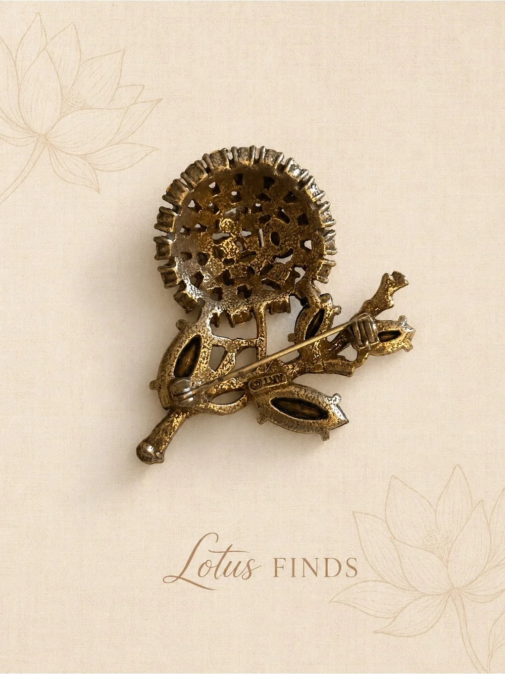 ✨ Signed Vintage ART© Rhinestone Floral Brooch – Circa 1960